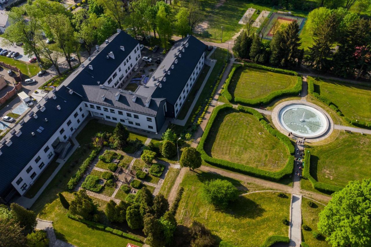 Centrum Rehabilitacji Spolecznej I Zawodowej Zaz Sloneczne Wzgorze Tarnów Eksteriør bilde
