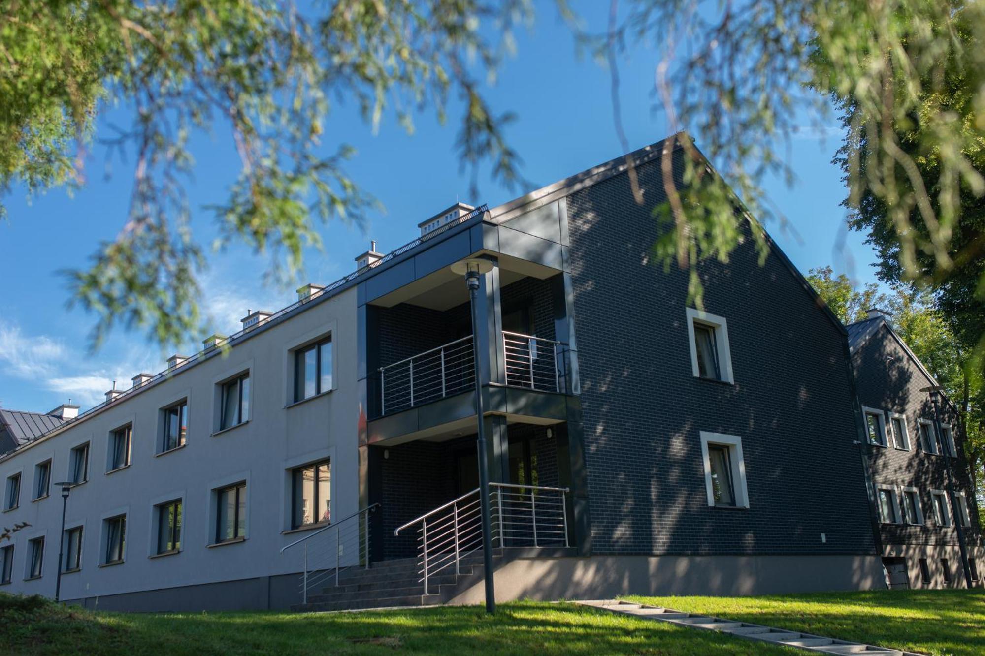 Centrum Rehabilitacji Spolecznej I Zawodowej Zaz Sloneczne Wzgorze Tarnów Eksteriør bilde